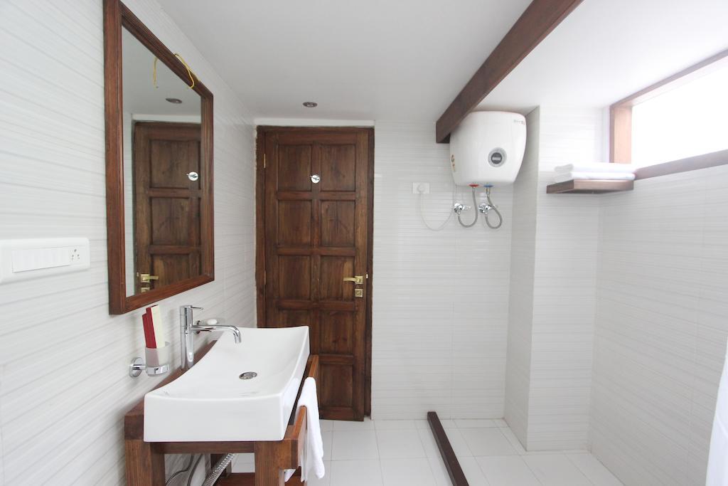 The Pear Tree Bed & Breakfast Shillong Eksteriør bilde